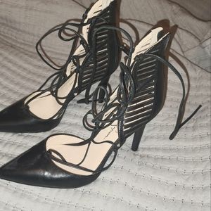 Jessica Simpson heels